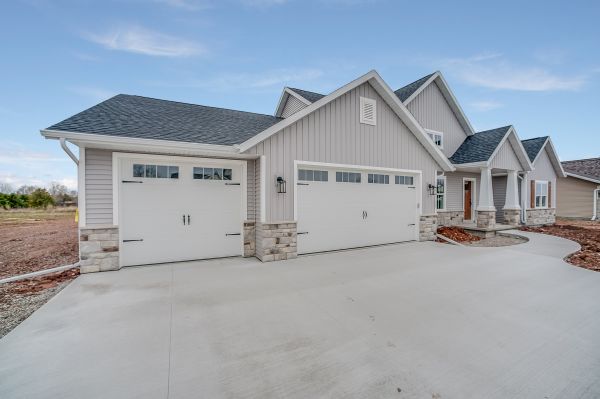Concrete Driveway Pouring in Olathe