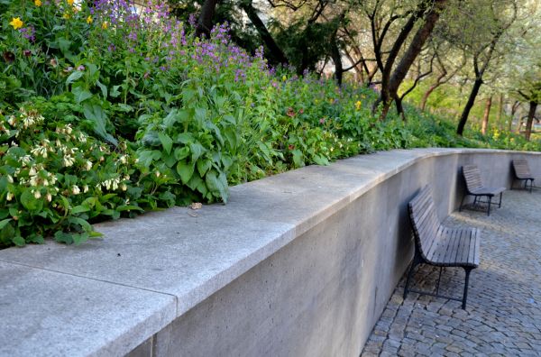 Concrete Retaining Wall Service in Olathe