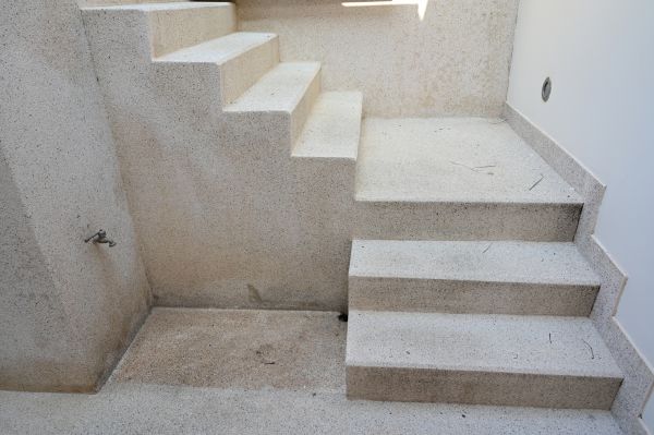 Poured Steps Service in Olathe