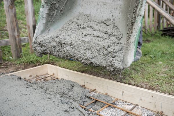 Cost of Yard Concrete Pouring in Olathe