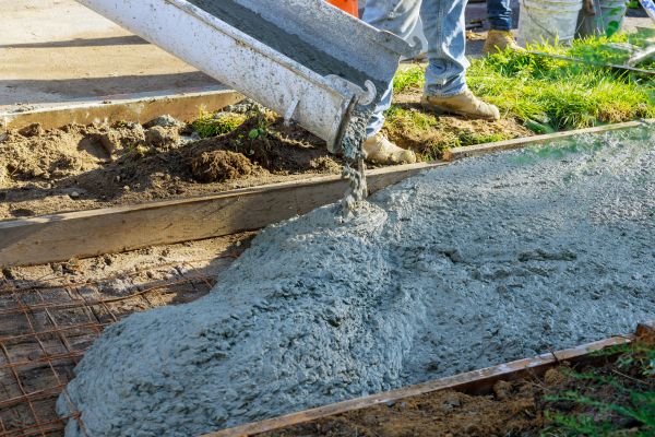Driveway Concrete Pouring in Olathe