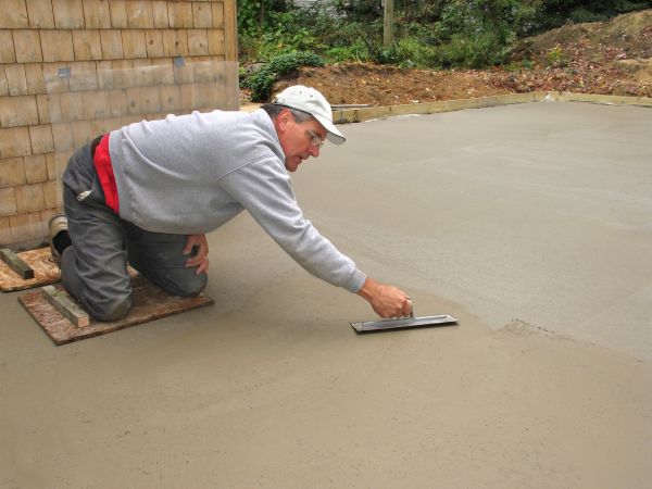 Flat Concrete Installation in Olathe