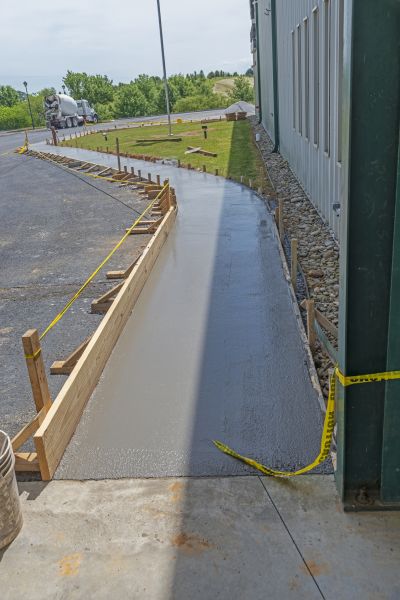 Cost of Concrete Sidewalk Paving in Olathe